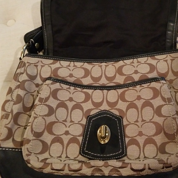 Coach purse - Picture 3 of 5